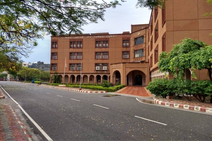 JSS University, Noida campus photo 5