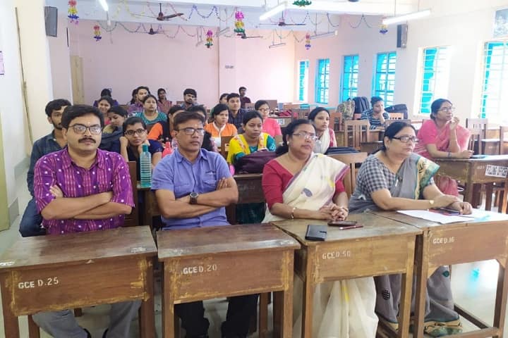 Government College of Education, Burdwan campus photo 4