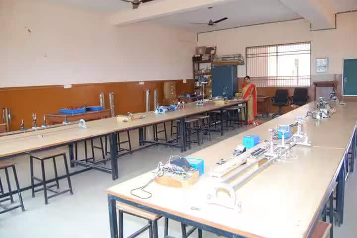 Shambhavi School of Education, Raipur campus photo 5