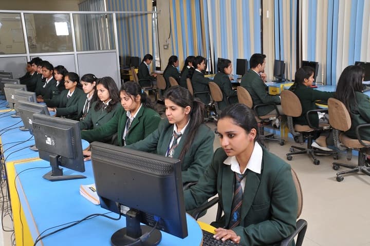 Himalayan Institute of Engineering and Technology, Kala Amb campus photo 6