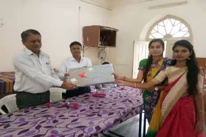 Shree Sarvajanik College of Education, Godhra campus photo 2