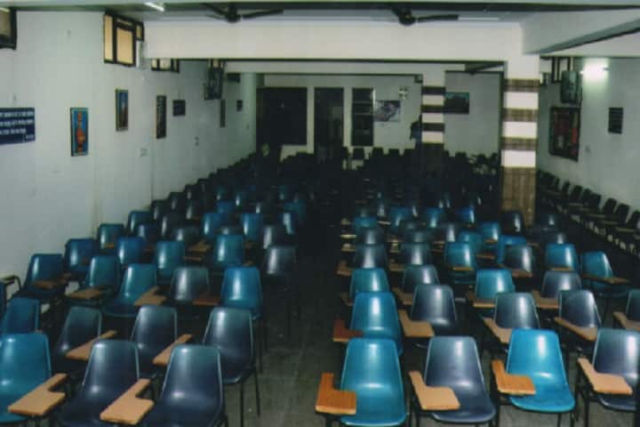 Tilak Teacher Training College for Women, Jaipur campus photo 2