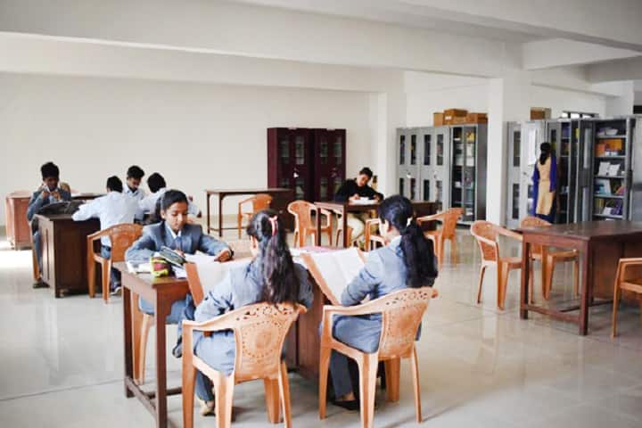 Sarojini College of Pharmacy, Kolhapur campus photo 6