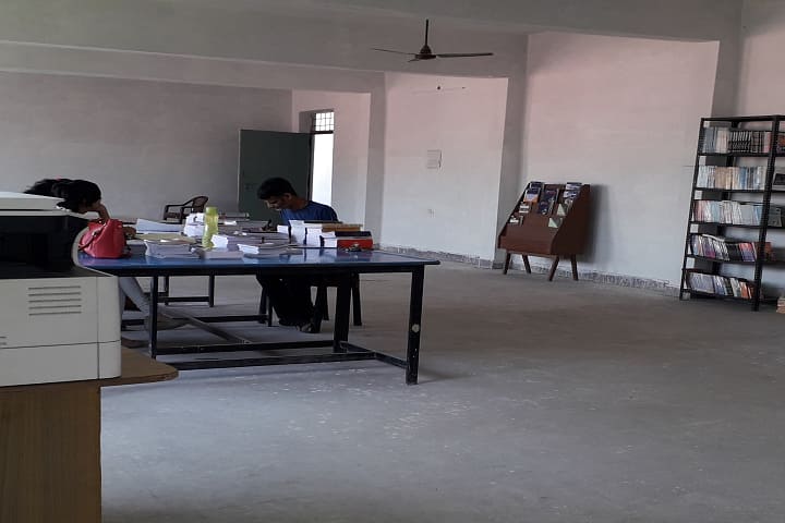 Saroj College of Pharmacy, Lucknow campus photo 2