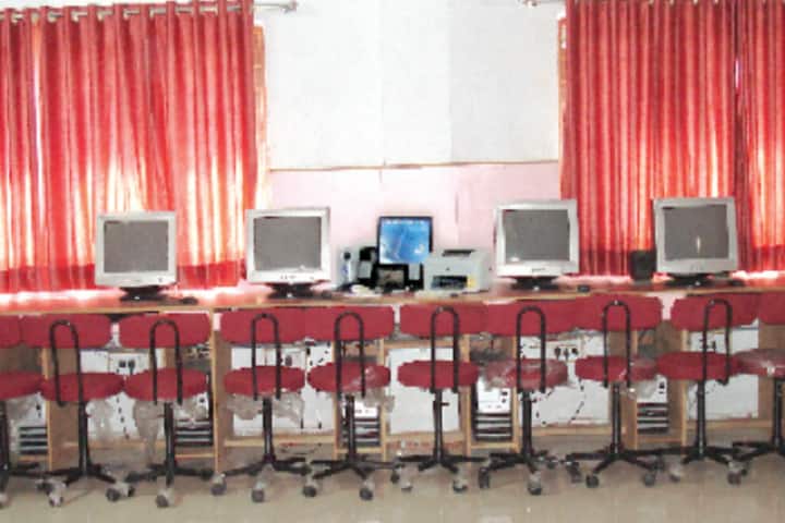Shree Gayatri College of Education, Naroda campus photo 2