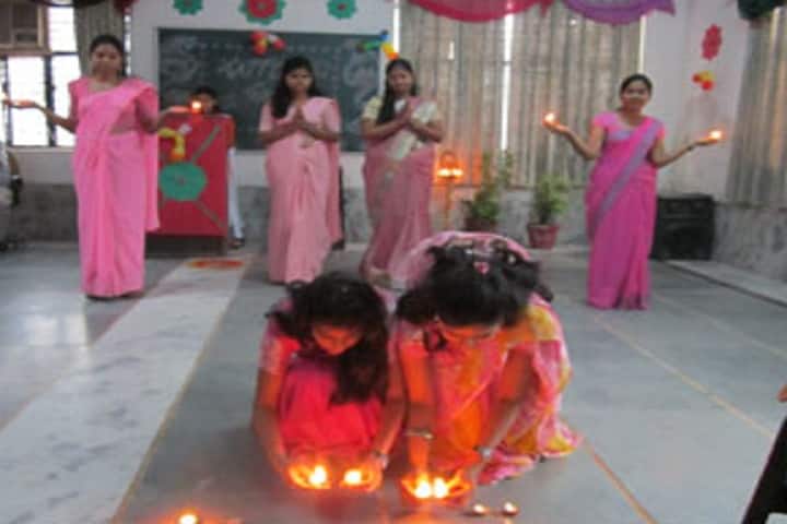 Varun Dhaka Institute of Technology, New Delhi campus photo 2