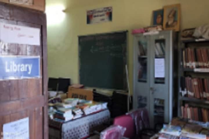 Shri Sarvajanik College of Education, Godhra campus photo 4