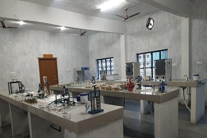 Sant Bheekhadas Nakchhed Tiwari Pharmacy College, Faizabad campus photo 2