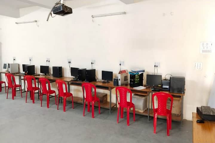Royal College, Rajnandgaon campus photo 5