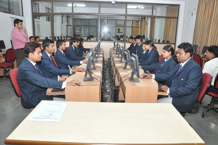 GBIT Meerut campus photo 3