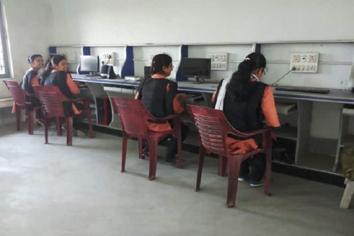 Uttar Banga Womens B Ed College, Malda campus photo 4