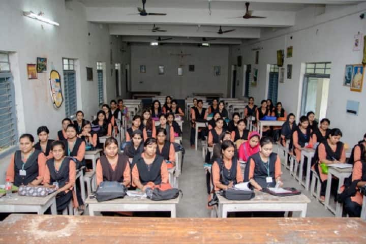 Uttar Banga Womens B Ed College, Malda campus photo 6