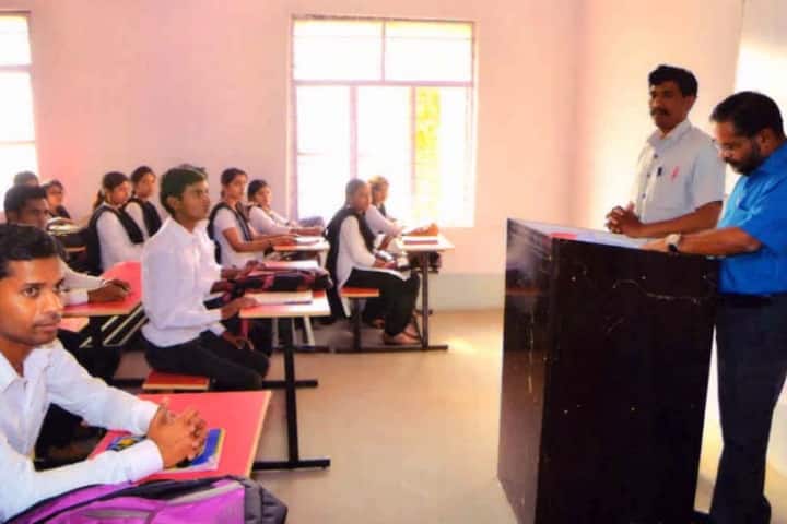 Tapeshwar Singh Teacher's Training College, Patna campus photo 3