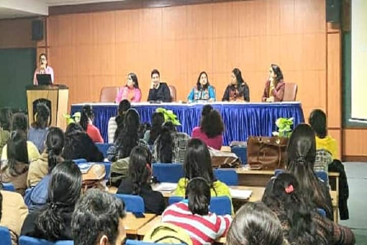 Amity Institute of Education, New Delhi campus photo 4