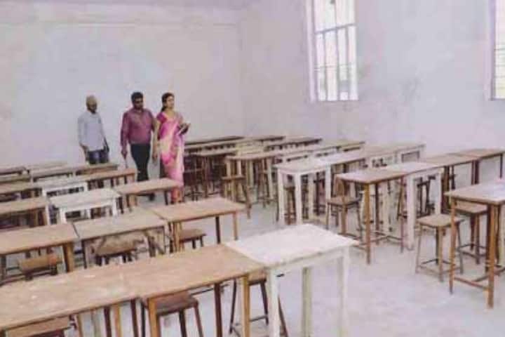Ram Dulari Teachers Training Women College, Hindaun City campus photo 2