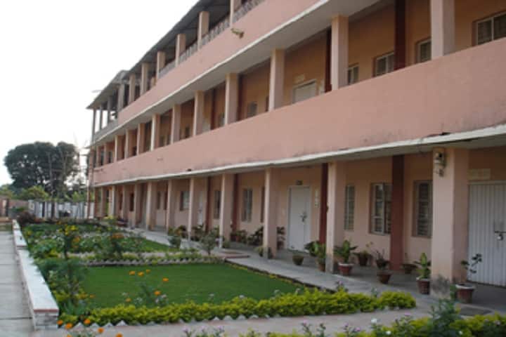 Shri Guru Gangdev College of Education, Kathua campus photo 2