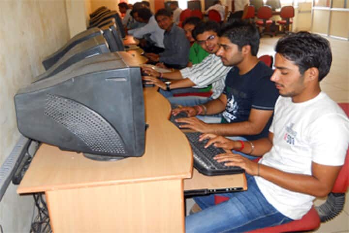 Shree Ram Mulkh College of Education, Panchkula campus photo 4