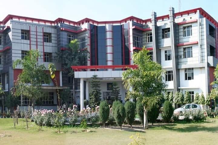 IIMT Greater Noida campus photo 5