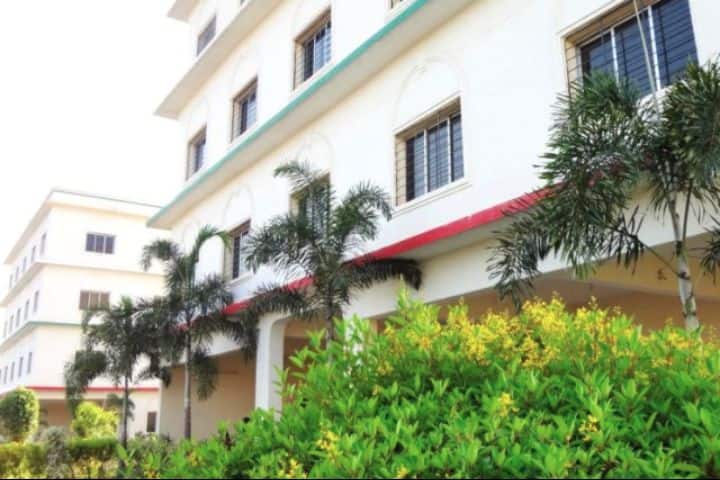 MATS Law School, Raipur campus photo 2