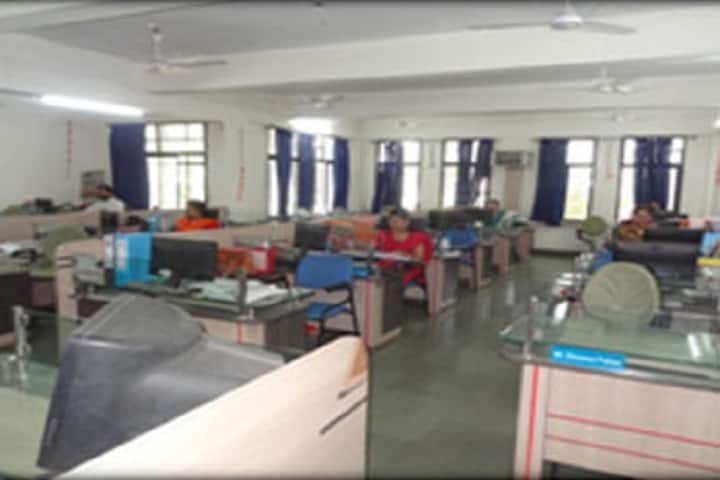 Samarth Institute of Pharmacy, Pune campus photo 3
