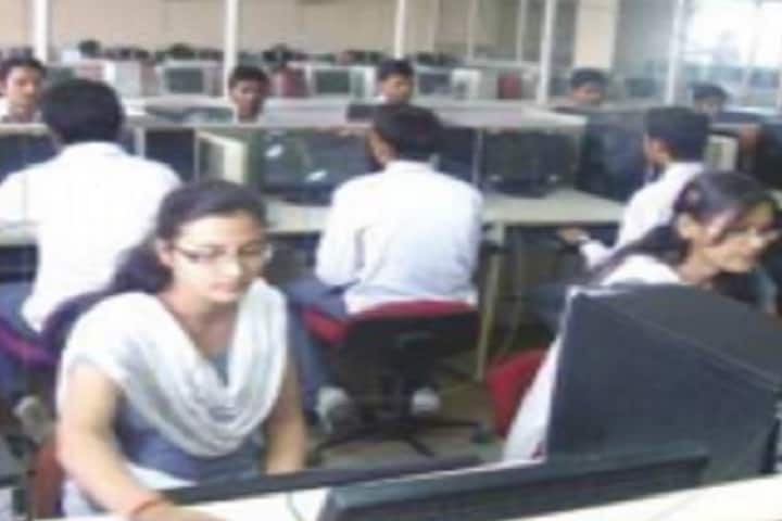 Lucknow Institute of Pharmacy, Lucknow campus photo 4