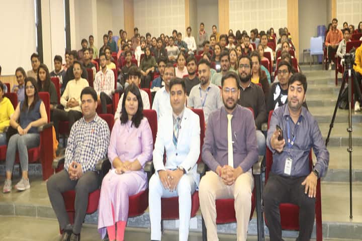 School of Sciences, PP Savani University, Surat campus photo 6
