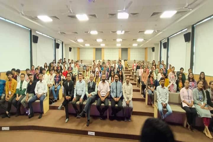 PP Savani Ayurvedic College and Hospital, Surat campus photo 2