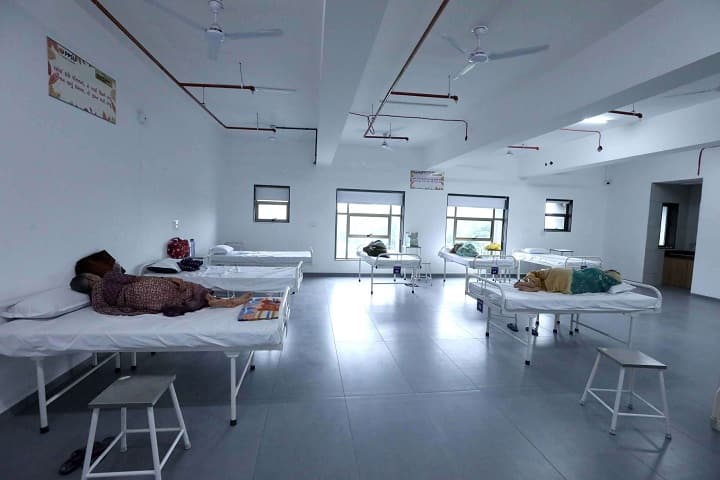 PP Savani Ayurvedic College and Hospital, Surat campus photo 3