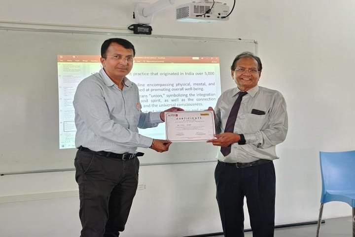 PP Savani Ayurvedic College and Hospital, Surat campus photo 6