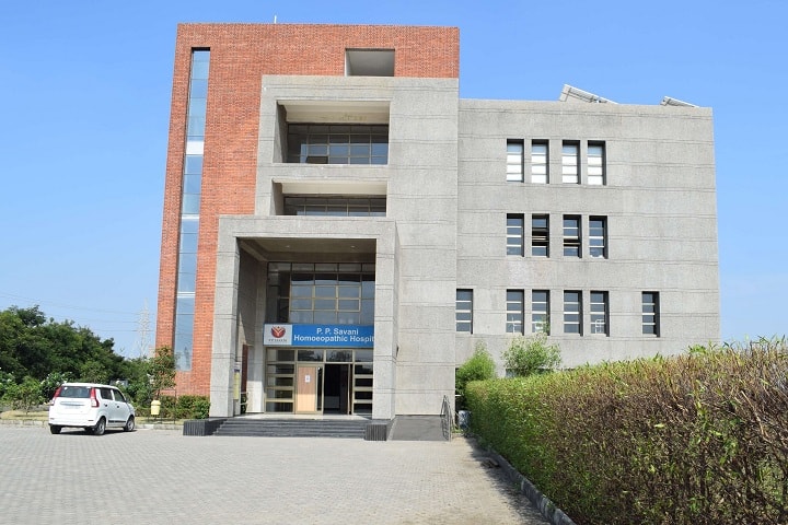 PP Savani Homoeopathic Medical College and Hospital, Surat campus photo 4