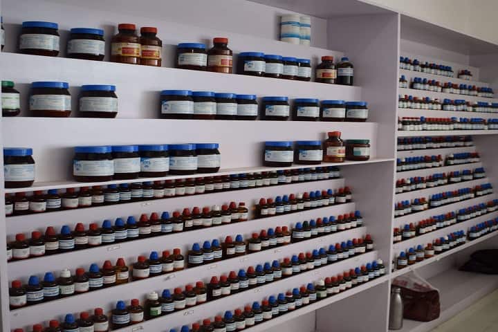 PP Savani Homoeopathic Medical College and Hospital, Surat campus photo 5