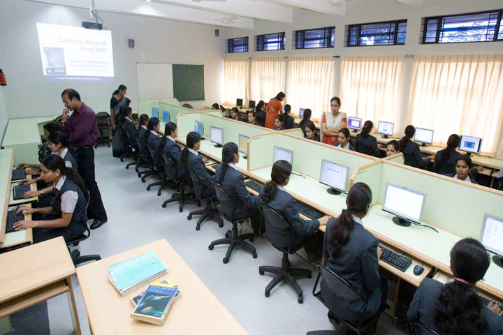 SAL Institute of Pharmacy, Ahmedabad campus photo 2
