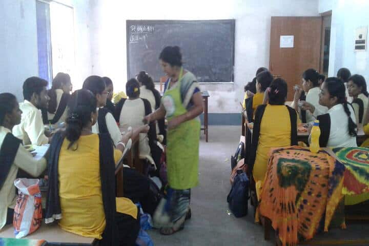 Parbati Teachers' Training Institute, Burdwan campus photo 3