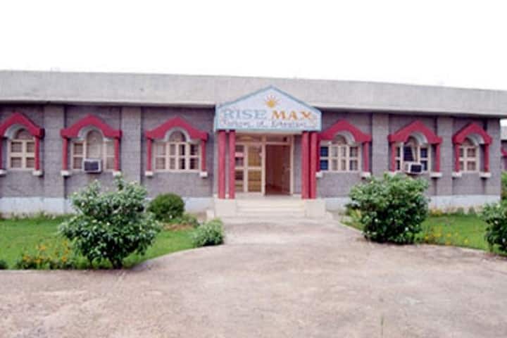 Rise Max College of Education, Faridabad campus photo 2