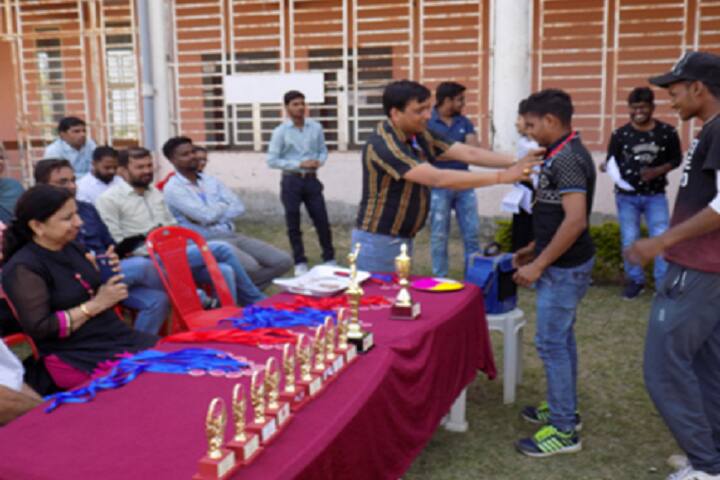 Surabhi College of Pharmacy, Bhopal campus photo 4