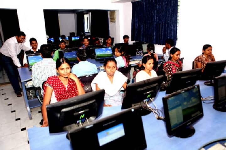 Shri Surupsing Hirya Naik College of Education, Navapur campus photo 5