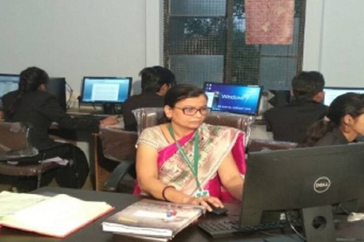 Vidarbha Youth Welfare Society's Institute of Pharmacy and Research, Badnera campus photo 6