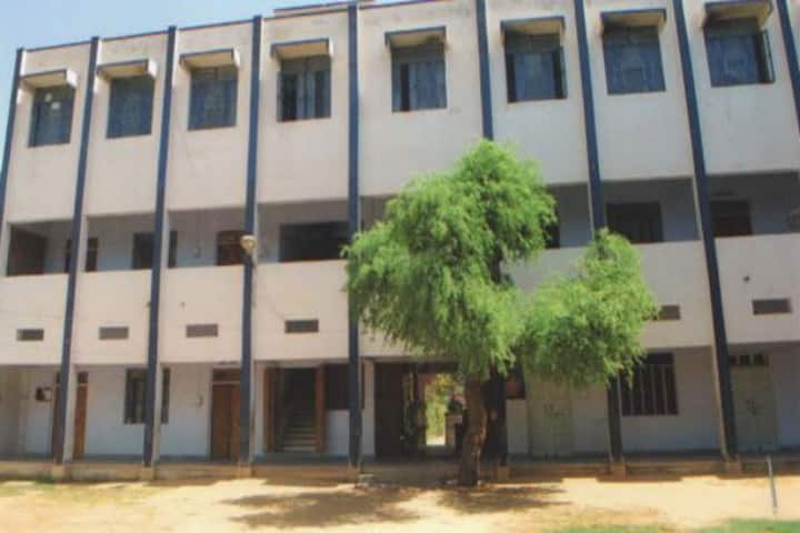 Shrimati Harkori Devi Girls TT College, Jhunjhunu campus photo 2