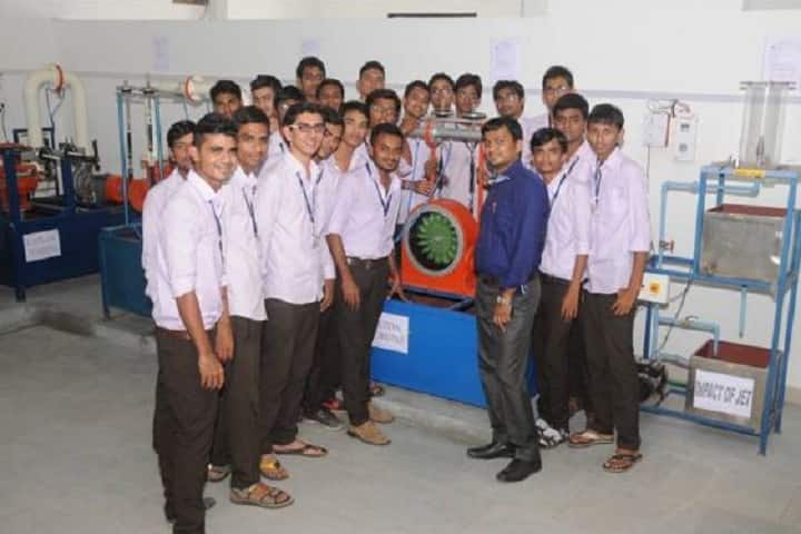 Vidhyadeep Institute of Engineering and Technology, Surat campus photo 5