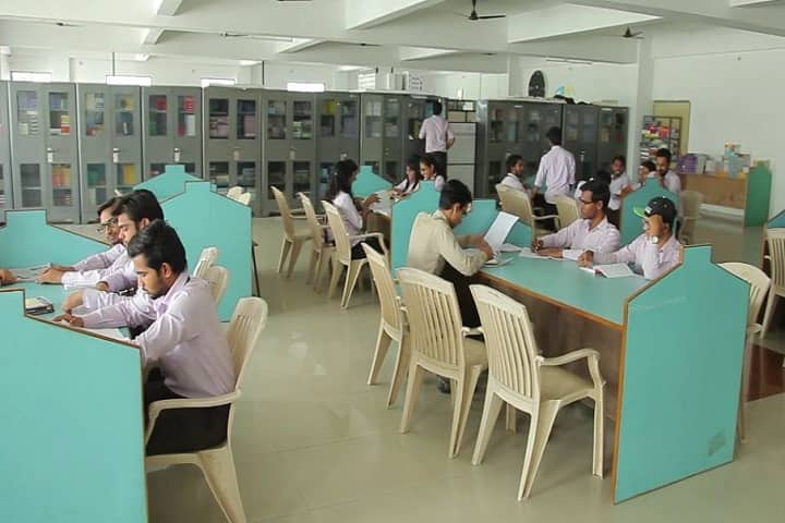 Vidhyadeep Institute of Engineering and Technology, Surat campus photo 6