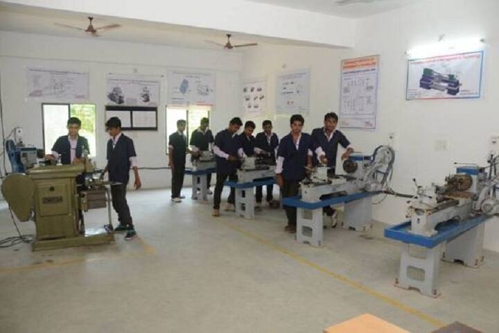 Vidhyadeep Institute of Engineering and Technology, Surat campus photo 4