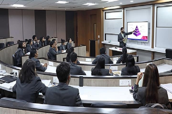 SVKM's NMIMS School of Law, Navi Mumbai campus photo 2