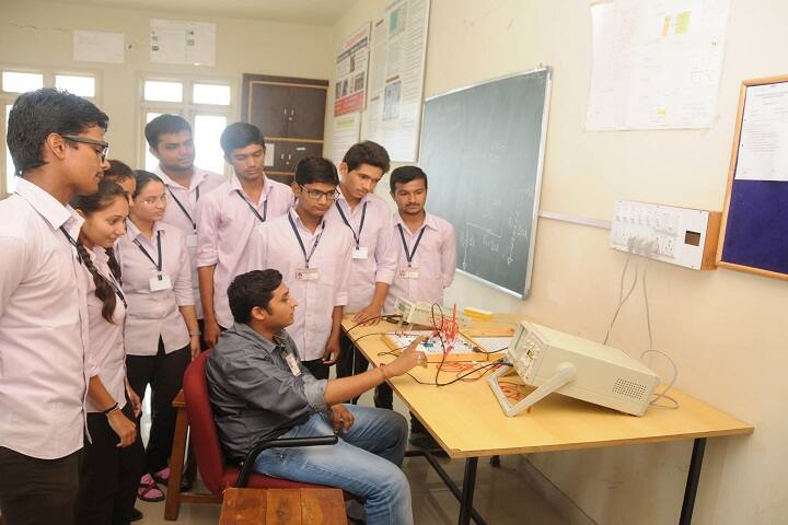 Vidhyadeep Institute of Business Administration, Surat campus photo 4