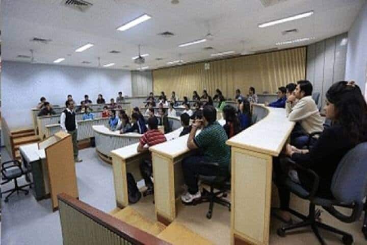 Vidhyadeep Institute of Social Works, Surat campus photo 2