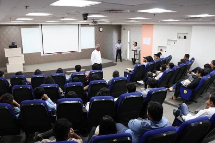 Narsee Monjee Institute of Management Studies, School of Branding and Advertising, Mumbai campus photo 5