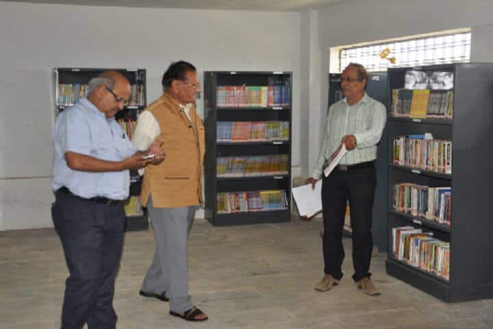 Veer Narayan Mahavidyalaya, Pandu Pipariya campus photo 2
