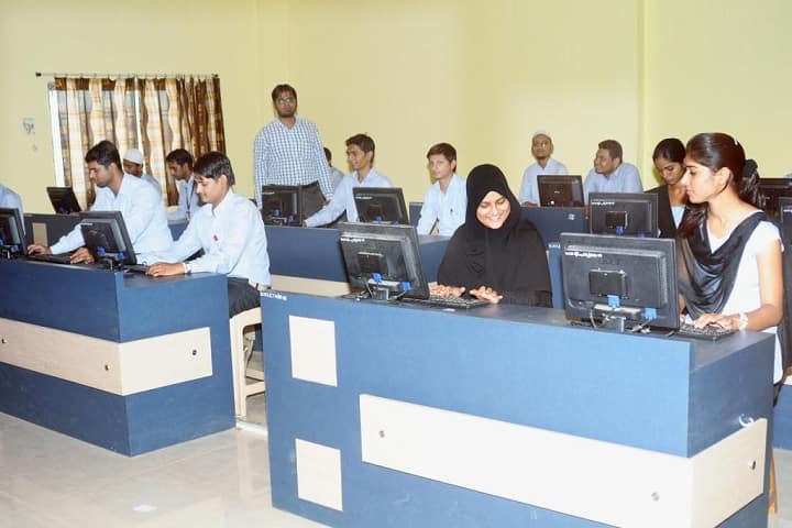 Royal College of Pharmaceutical Education and Research, Malegaon campus photo 3