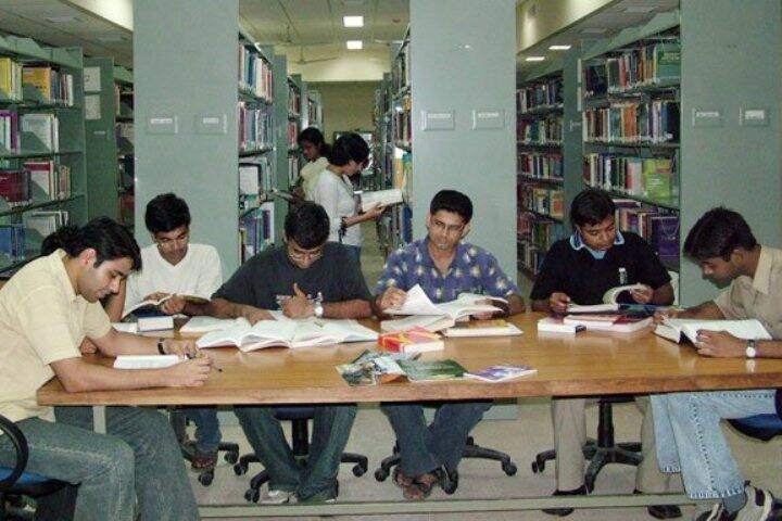 IIITM Gwalior campus photo 6