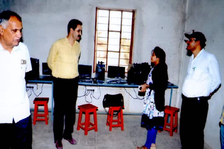 Modern TT Girls College, Churu campus photo 2