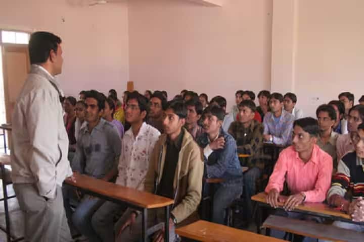 ROFEL Shri GM Bilakhia College of Pharmacy, Vapi campus photo 4